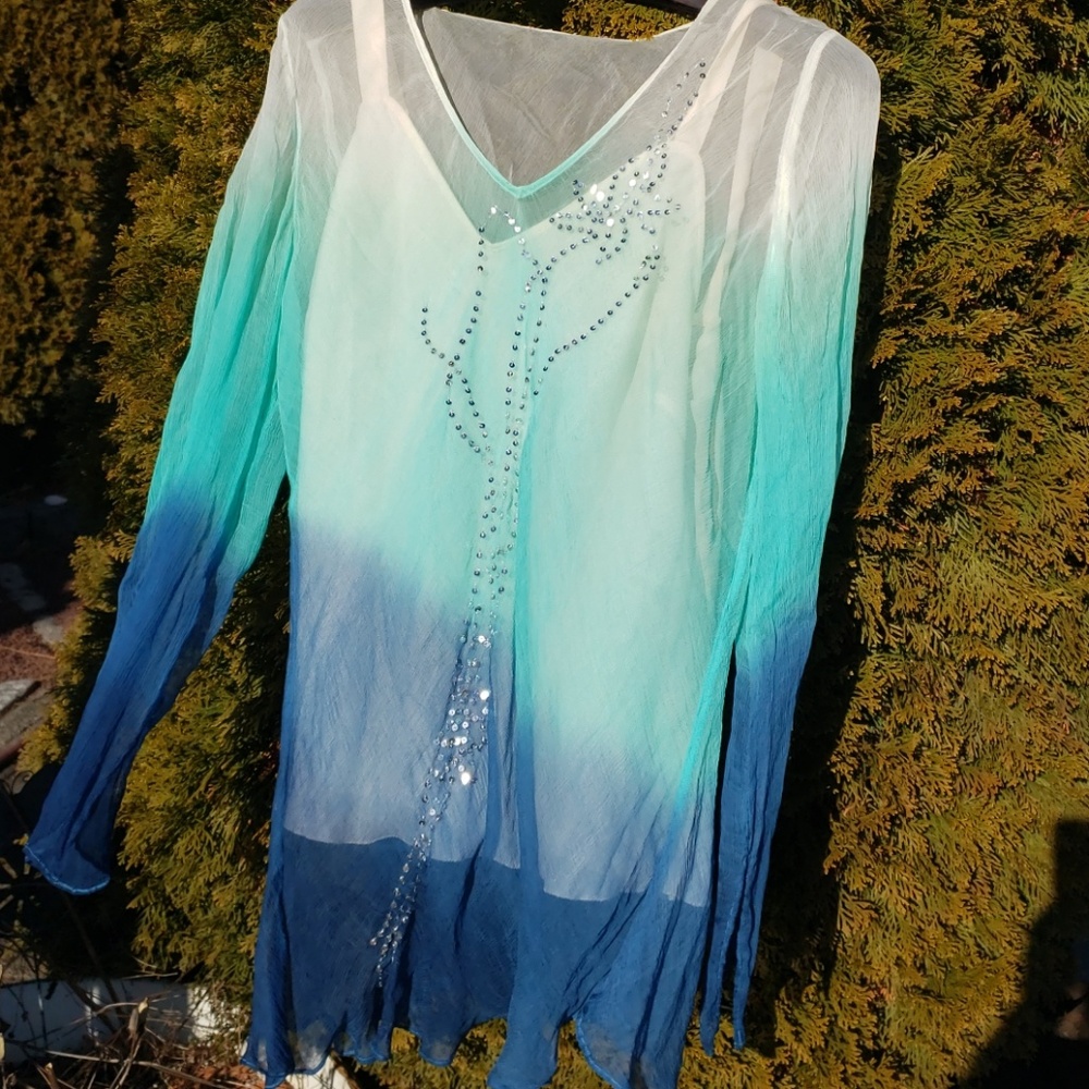 Beautiful blouse tunic - Picture 2 of 5